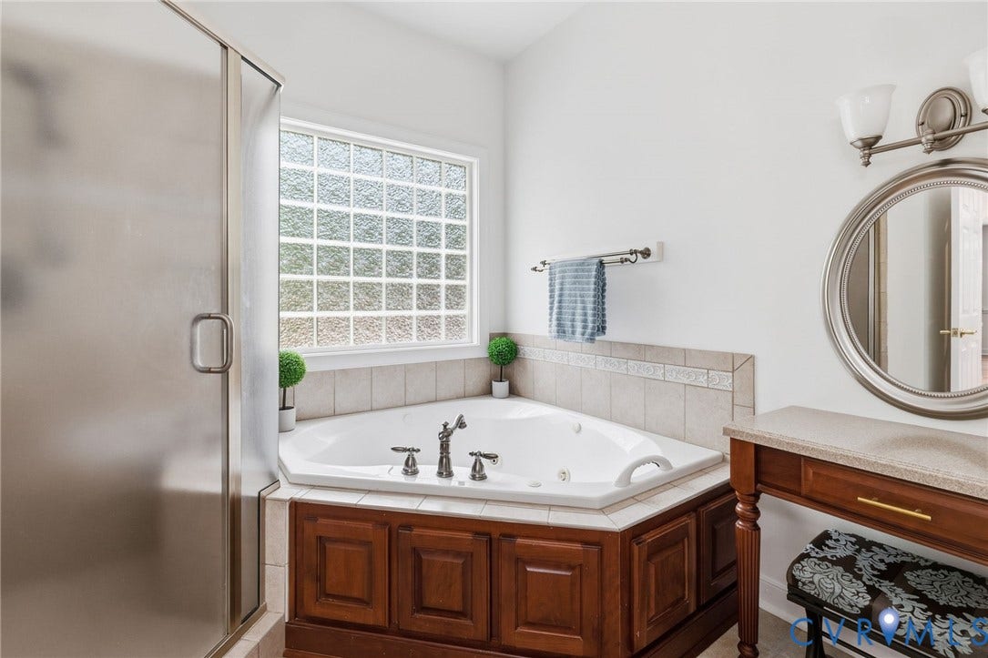 17 Quail Run Drive, Manakin Sabot, VA 23103 Full bathroom in Inlaw suite