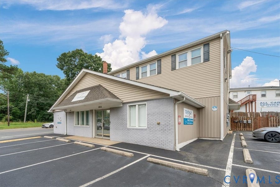 Property photo for 1911 Dixon Street, Fredericksburg, VA