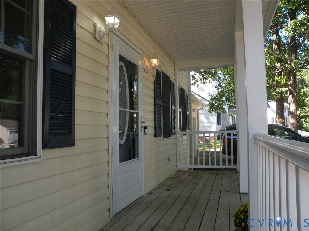 1736 Bellows Drive, North Chesterfield, VA 23225