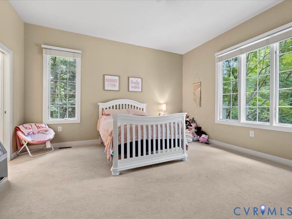 147 Oyster Cove Landing, Hartfield, VA 23071 Carpeted flooring with light-toned walls