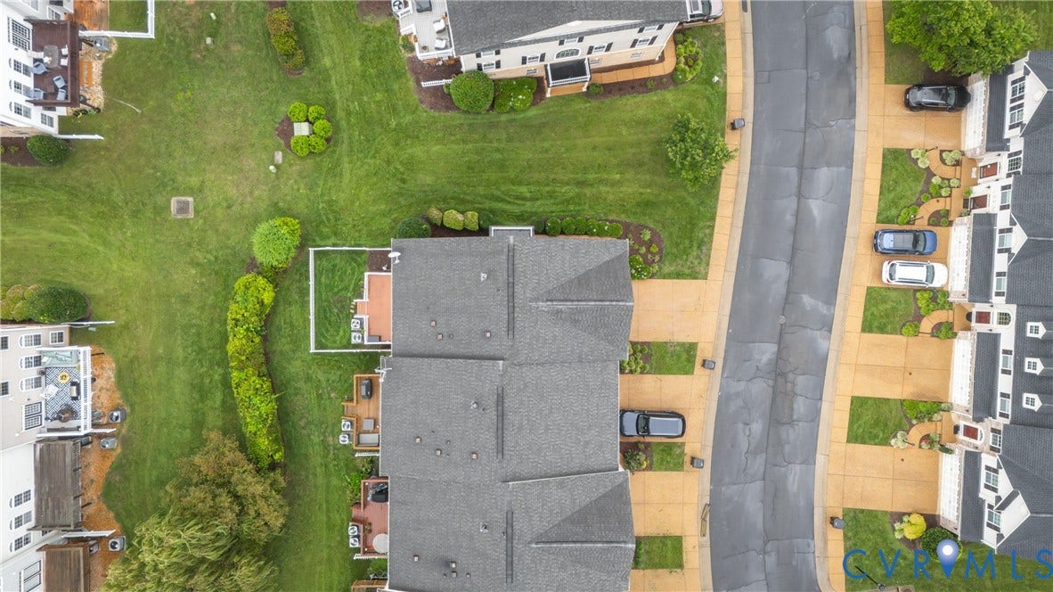 121 Siena Lane, Glen Allen, VA 23059 121 Siena Lane, Glen Allen, VA 23059