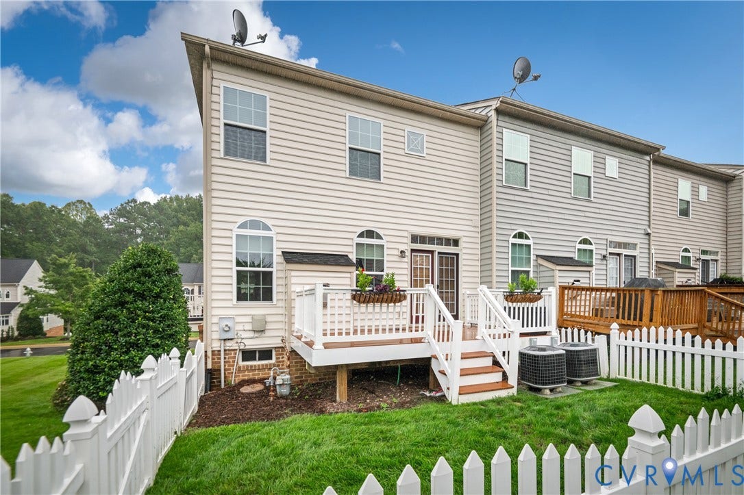 121 Siena Lane, Glen Allen, VA 23059 121 Siena Lane, Glen Allen, VA 23059