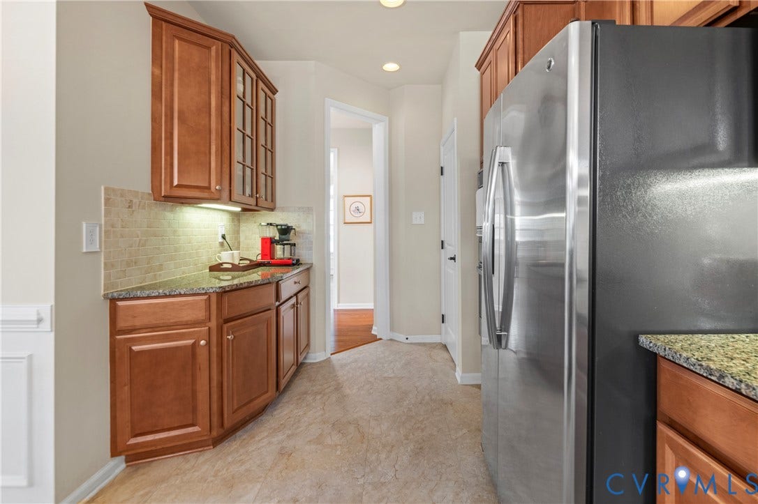 121 Siena Lane, Glen Allen, VA 23059 121 Siena Lane, Glen Allen, VA 23059
