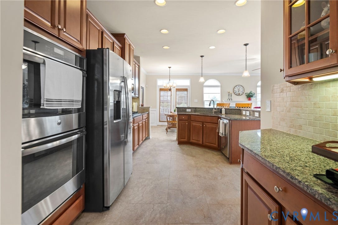 121 Siena Lane, Glen Allen, VA 23059 121 Siena Lane, Glen Allen, VA 23059