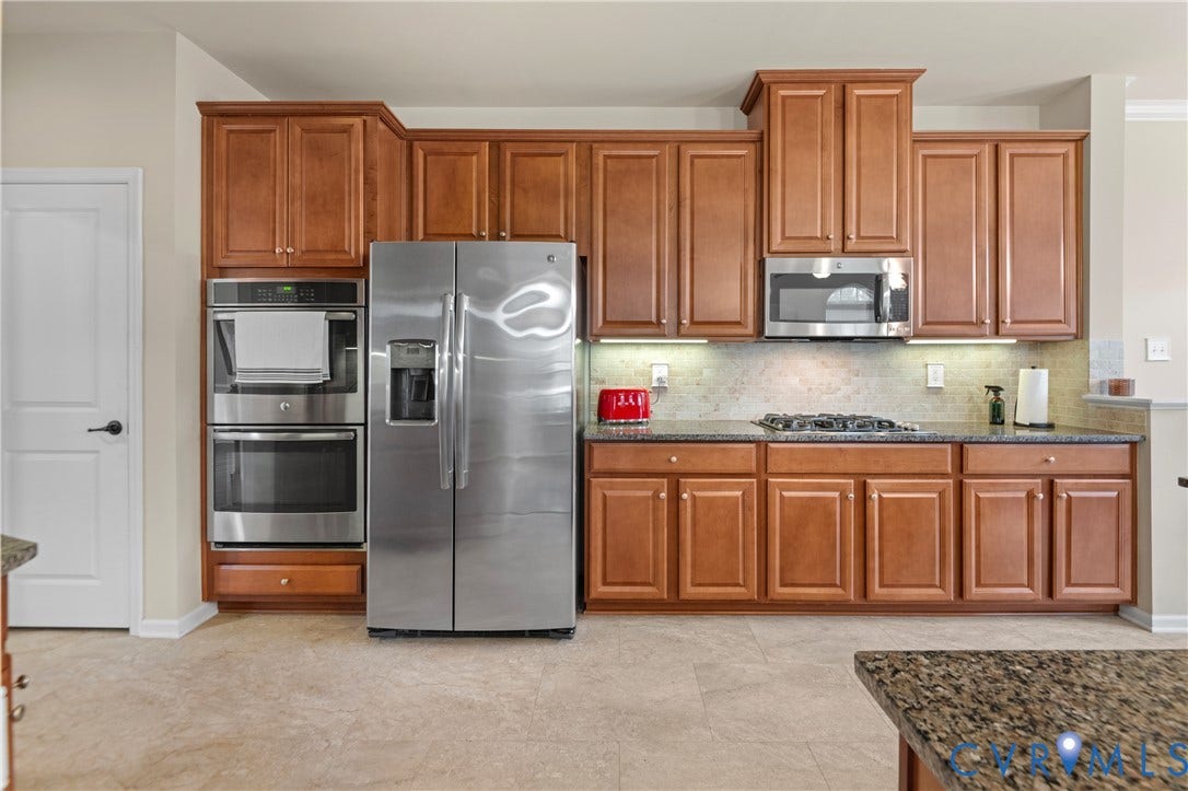 121 Siena Lane, Glen Allen, VA 23059 121 Siena Lane, Glen Allen, VA 23059