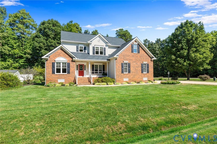 Property photo for 554 Greymont Lane, Chester, VA