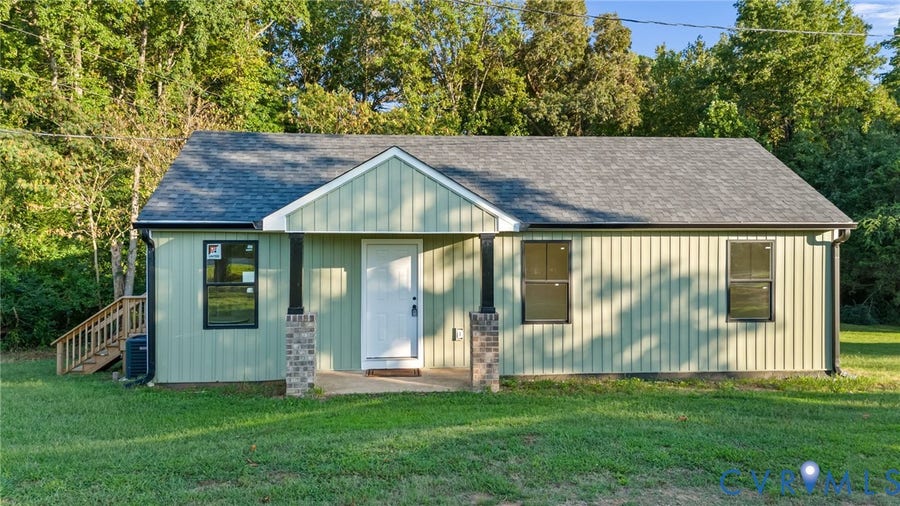 Property photo for 2700 Old Stage Road, Lawrenceville, VA