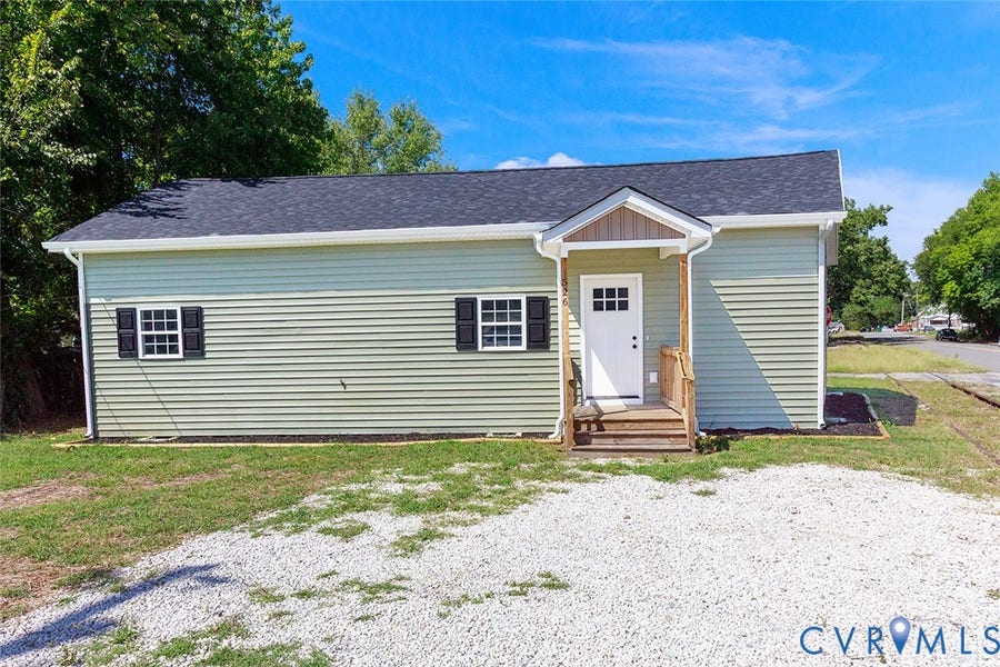 Property photo for 526 W Main Street, Waverly, VA
