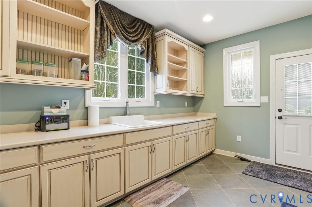 11811 Thomas Mill Drive, Henrico, VA 23059