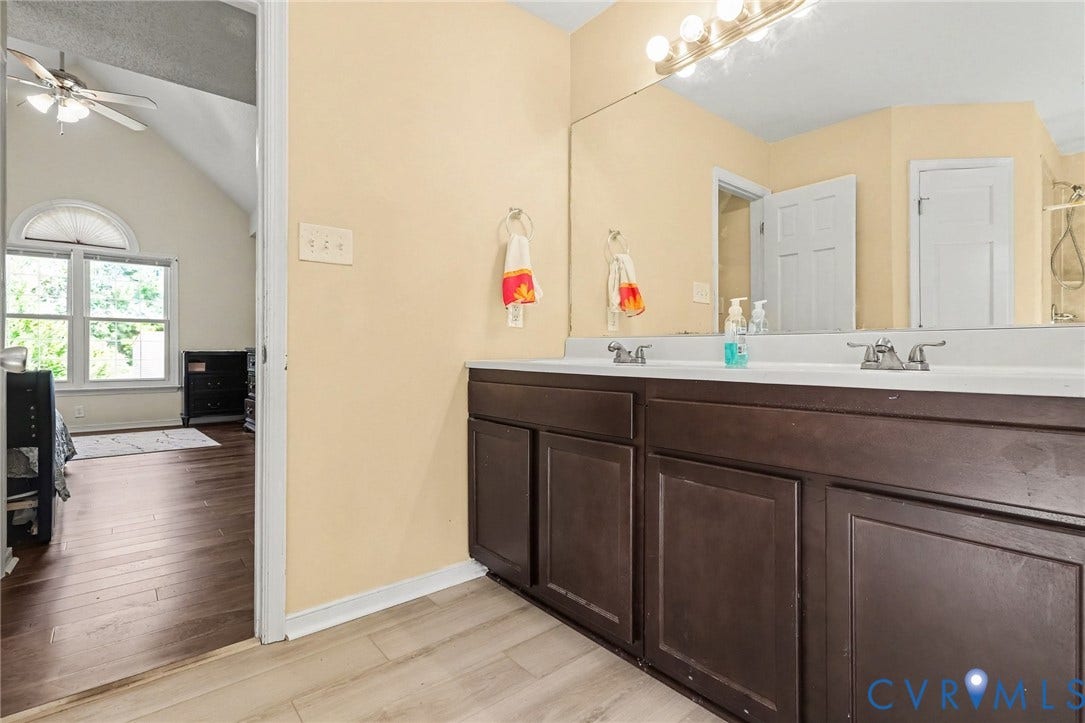 4103 Kings Gate Road, Chester, VA 23831 4103 Kings Gate Road, Chester, VA 23831