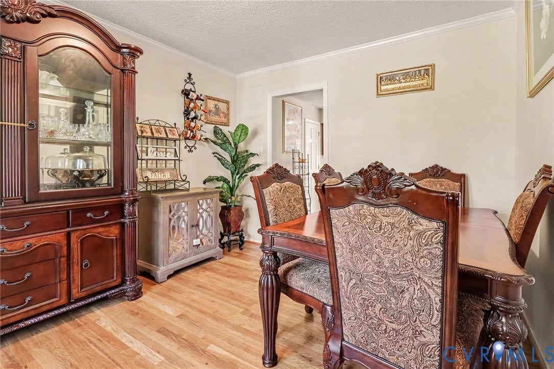 4103 Kings Gate Road, Chester, VA 23831 4103 Kings Gate Road, Chester, VA 23831