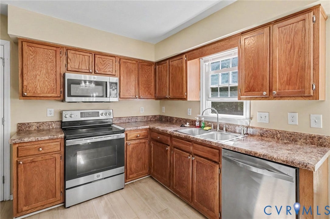 4103 Kings Gate Road, Chester, VA 23831 4103 Kings Gate Road, Chester, VA 23831