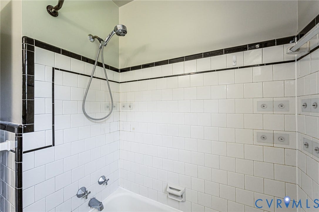 4271 Glasgow Road, Glen Allen, VA 23060