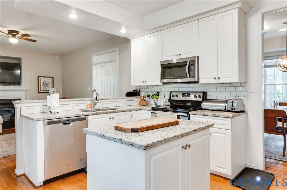 9365 Windsor Shade Drive, Kings Charter, Mechanicsville, VA 23116