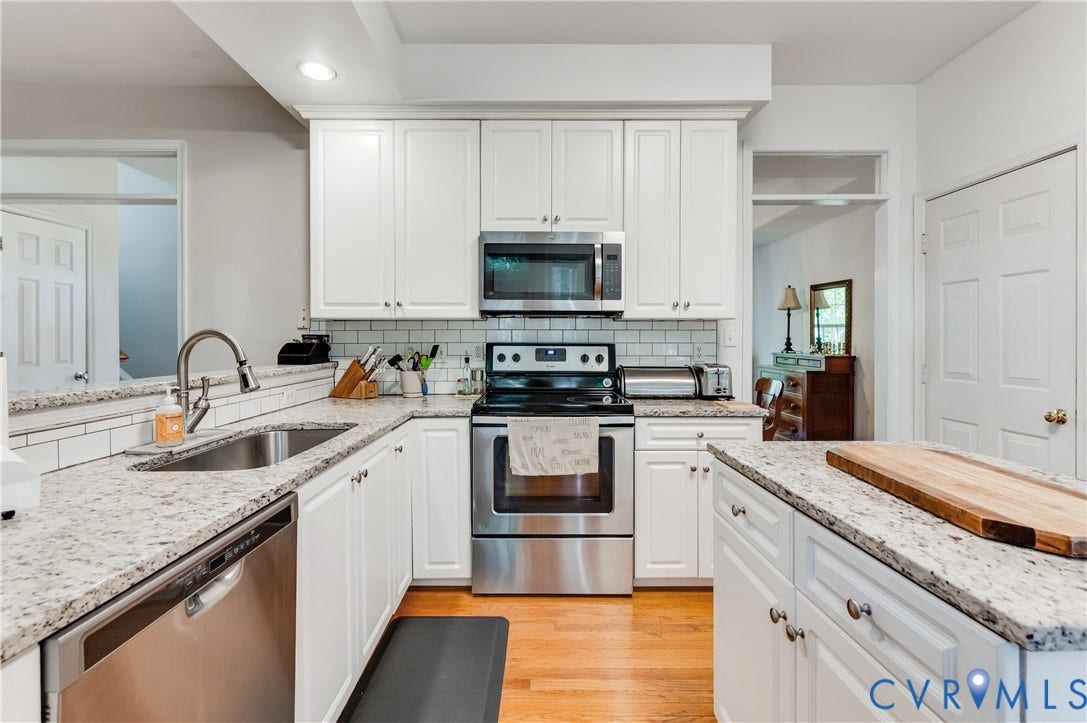 9365 Windsor Shade Drive, Kings Charter, Mechanicsville, VA 23116