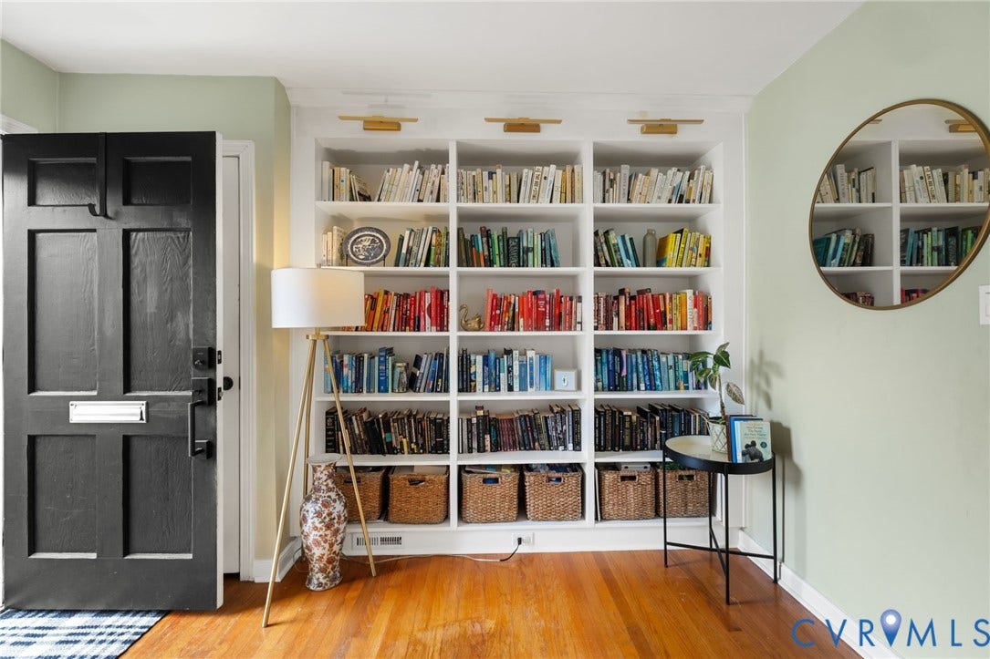 1618 Rockwood Road, Tuckahoe, Richmond, VA 23226 built-in bookshelves at the entrance provide a wow factor and functional storage