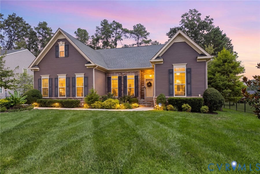 Property photo for 10662 Centralia Station Road, Chester, VA