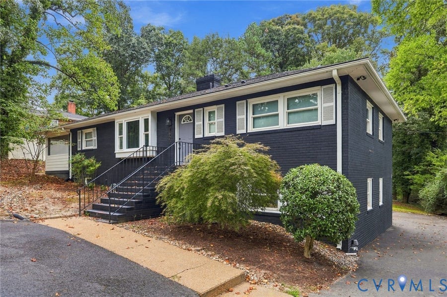 Property photo for 7622 Comanche Drive, Richmond, VA