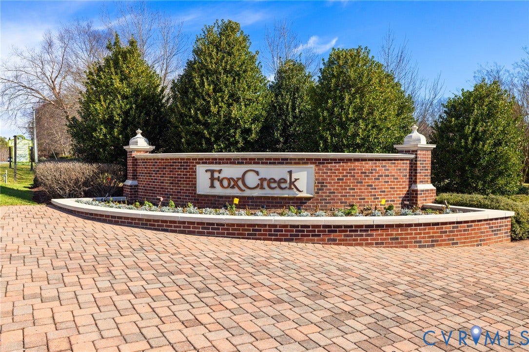 5948 Swift Fox Drive, Moseley, VA 23120