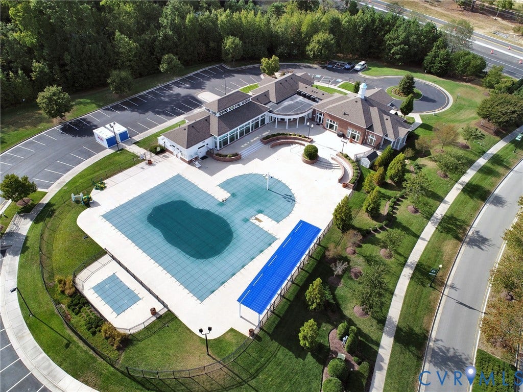 5948 Swift Fox Drive, Moseley, VA 23120