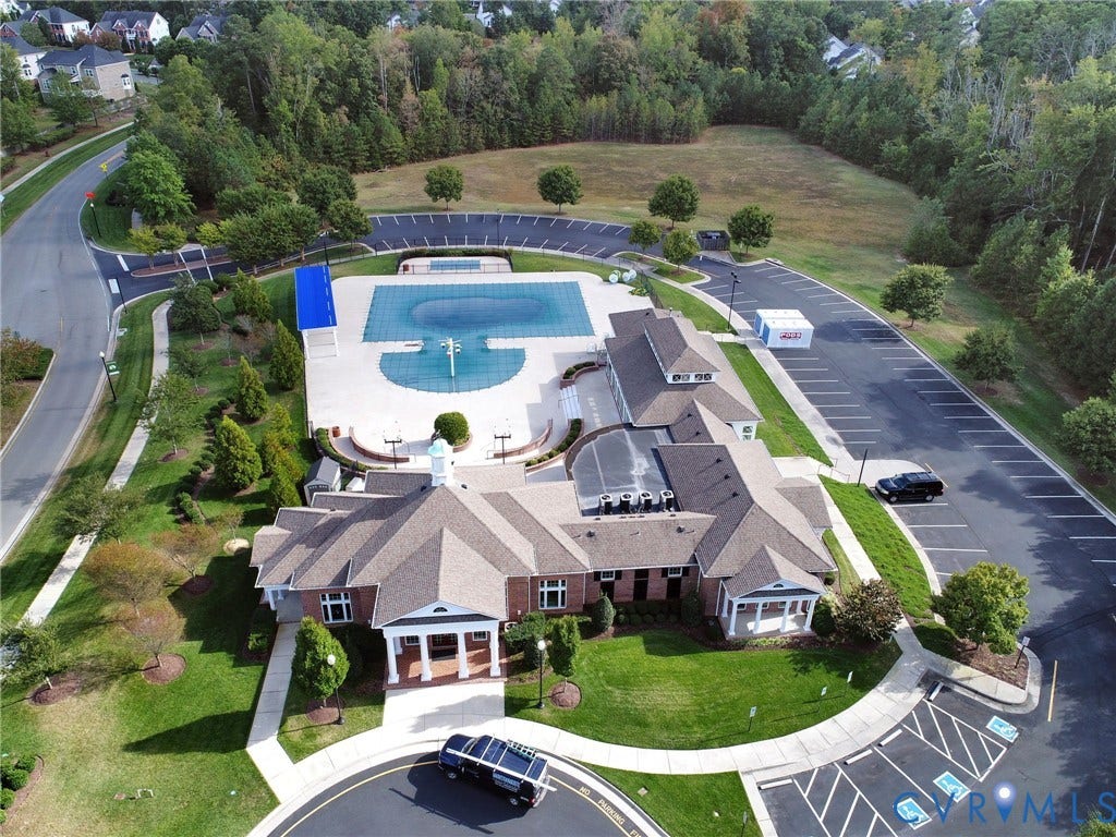 5948 Swift Fox Drive, Moseley, VA 23120