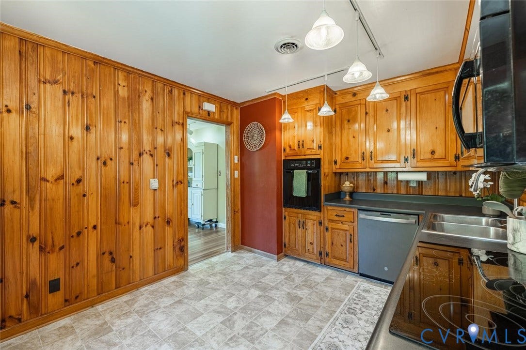 10600 Lunswood Road, Chesterfield, VA 23831 10600 Lunswood Road, Chesterfield, VA 23831