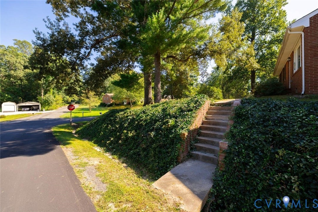 10600 Lunswood Road, Chesterfield, VA 23831 10600 Lunswood Road, Chesterfield, VA 23831