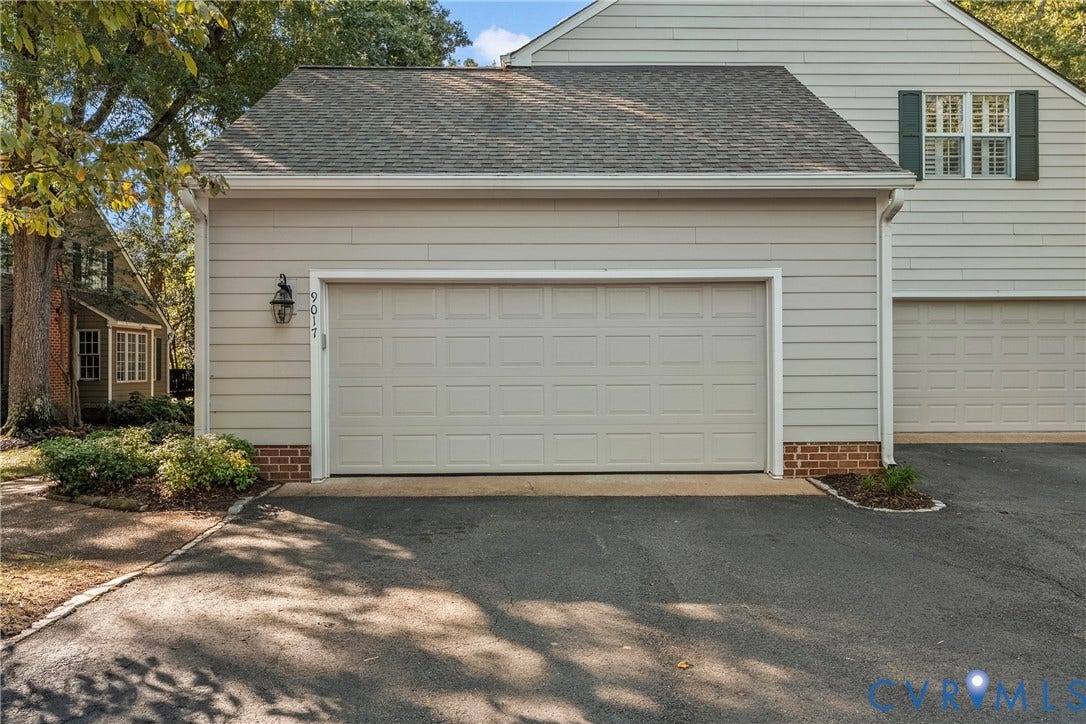 9017 Wood Sorrel Drive, Henrico, VA 23229 Large 2 car garage