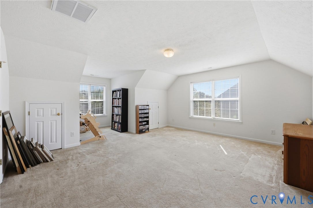 Oversized fourth bedroom with extra storage space