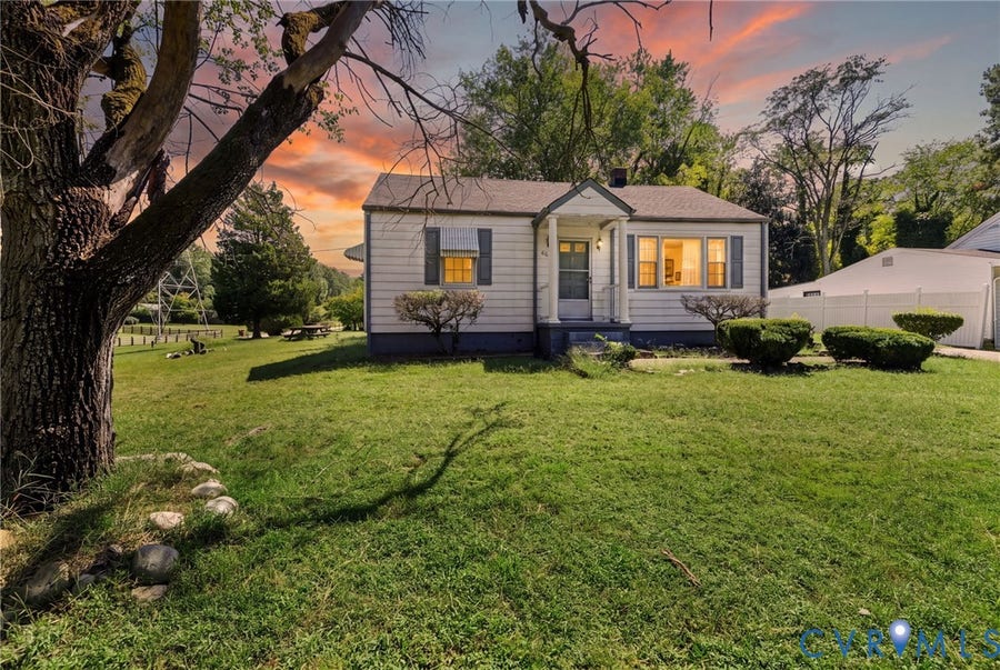 Property photo for 654 Confederate Avenue, Petersburg, VA