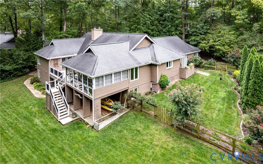 Property photo for 5704 Harbour Bluff Terrace, Midlothian, VA