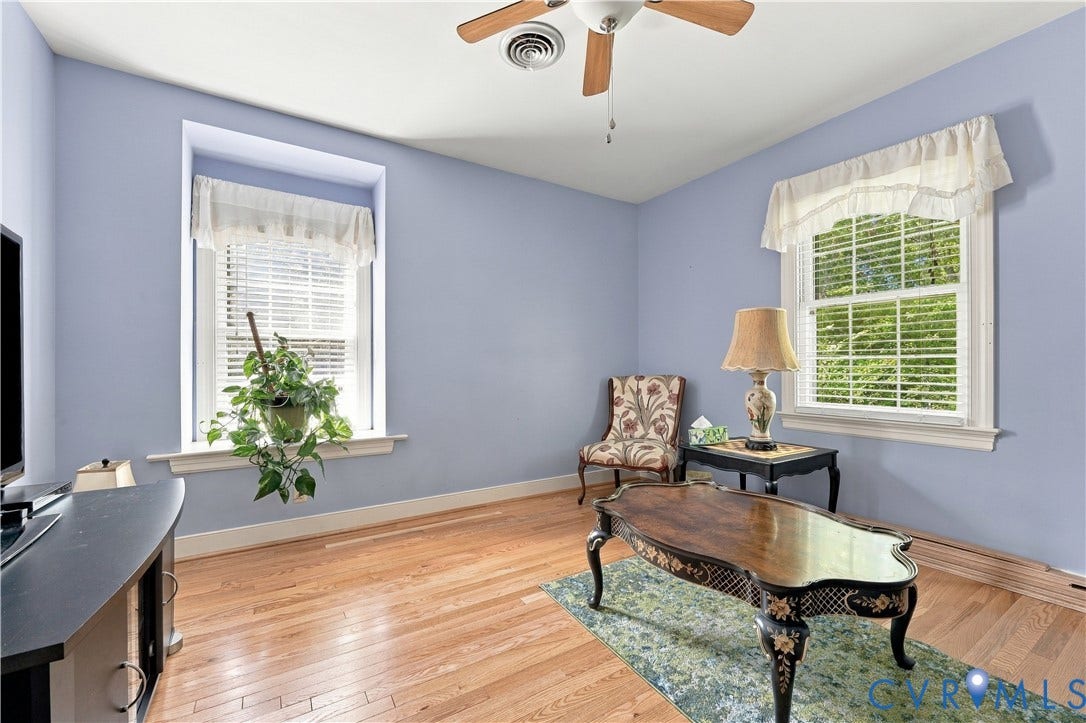 8307 Wallingford Lane, Chickahominy Bluffs, Henrico, VA 23227 Hardwood flooring, painted walls, ceiling fan, white trim