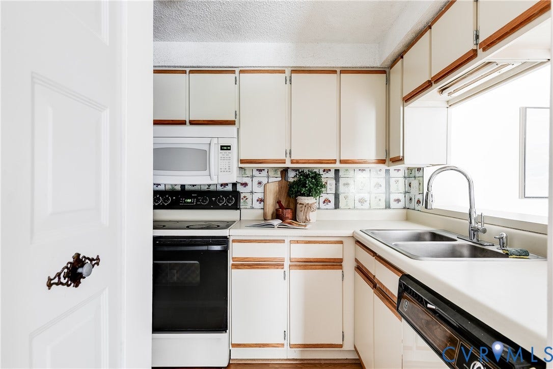 2440 Stembridge Court, #L, Henrico, VA 23238 2440 Stembridge Court, #L, Henrico, VA 23238