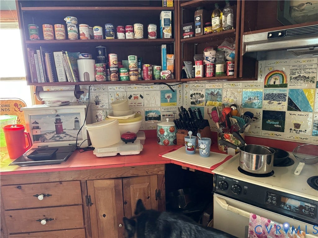 36 Beach Road, Reedville, VA 22539 36 Beach Road, Reedville, VA 22539