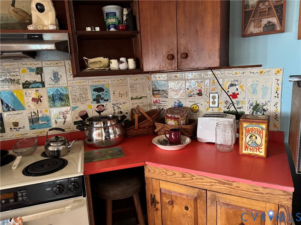 36 Beach Road, Reedville, VA 22539 36 Beach Road, Reedville, VA 22539