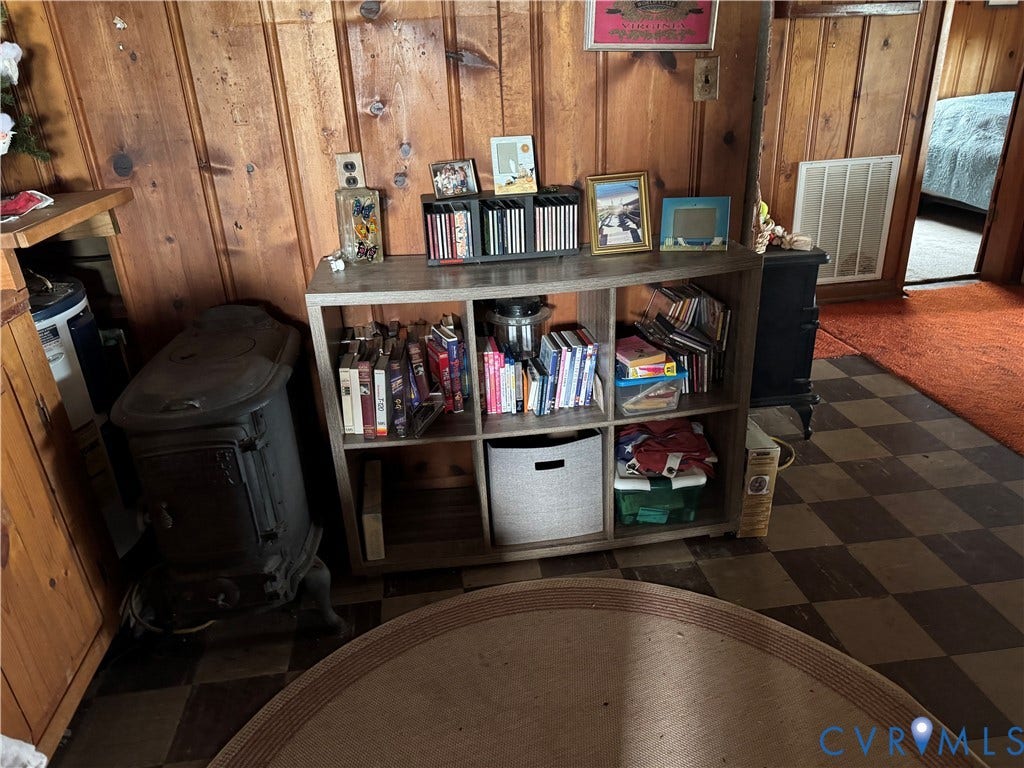 36 Beach Road, Reedville, VA 22539 36 Beach Road, Reedville, VA 22539
