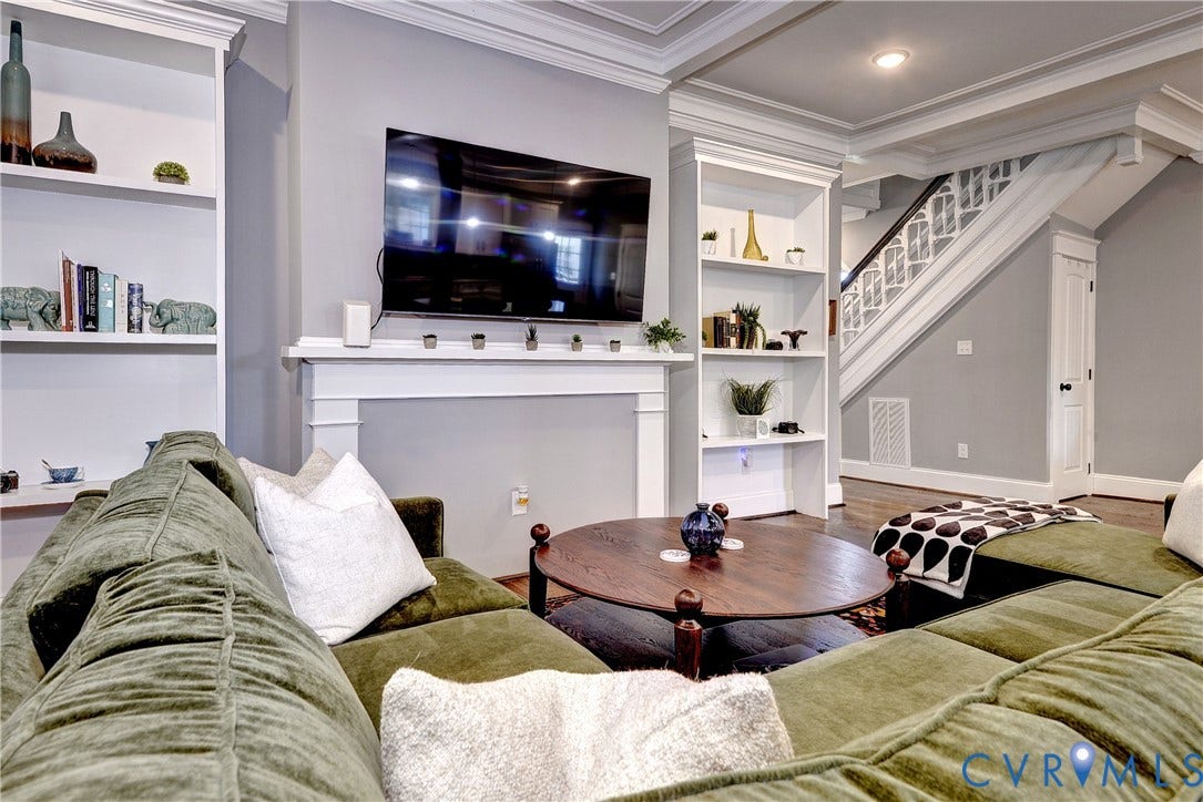 Built in Bookcases