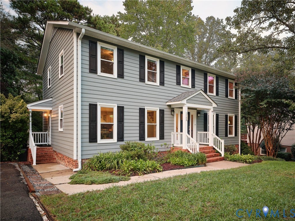 1708 Windingridge Court, Henrico, VA 23238 Perfectly placed on the lot with a landscaped front and back lawn.