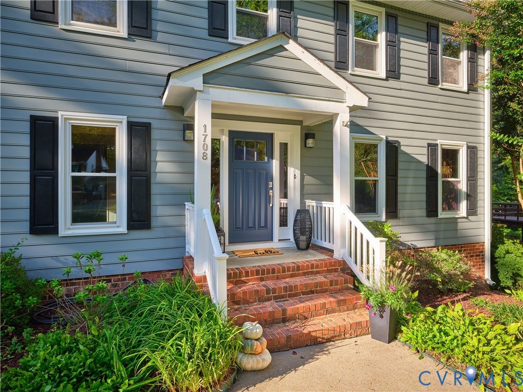1708 Windingridge Court, Henrico, VA 23238 Brand new door welcomes you in.