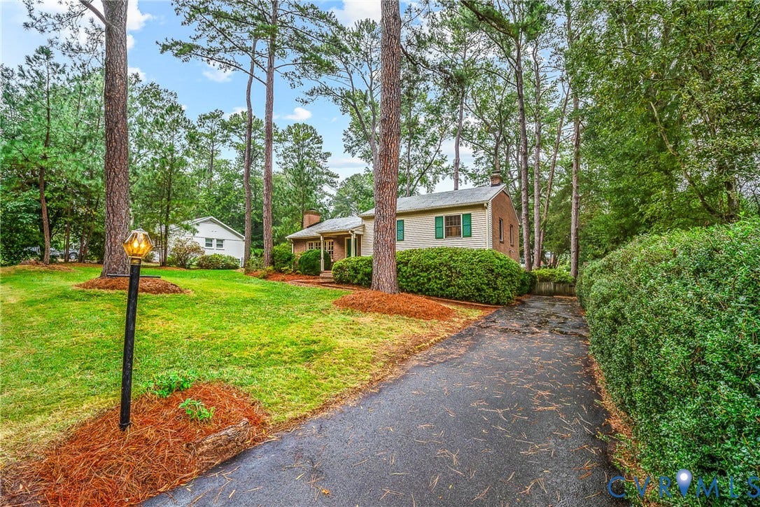 7548 Piney Branch Road, Stratford Hills, Richmond, VA 23225 Brick exterior with green window shutters