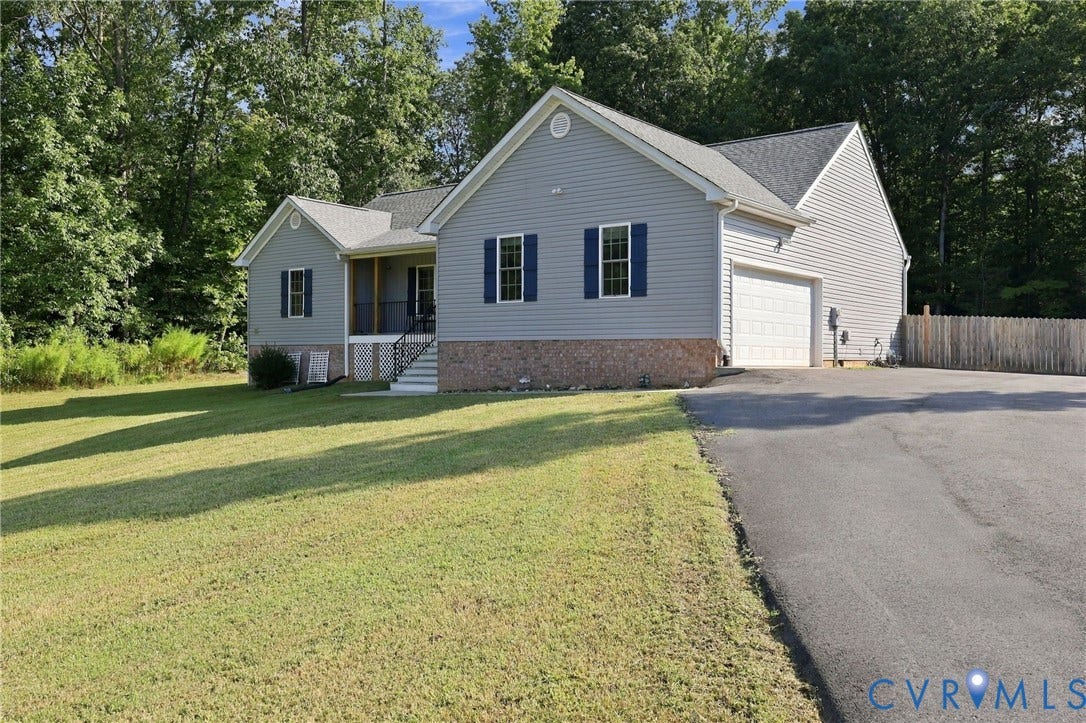 15661 Corte Castle Terrace, Chesterfield, VA 23838 15661 Corte Castle Terrace, Chesterfield, VA 23838