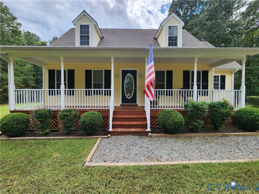 Property photo for 2744 Smokey Road, Aylett, VA