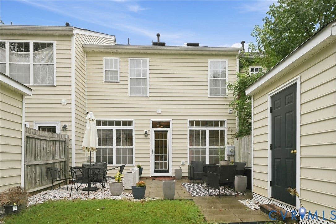 3207 Friars Walk Lane, Glen Allen, VA 23059