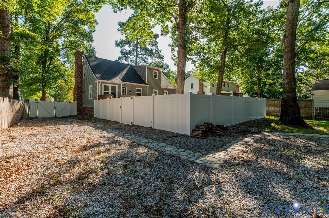 10008 Brittonwood Drive, North Chesterfield, VA 23237
