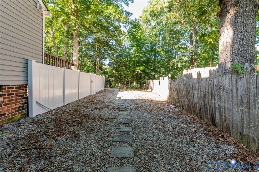 10008 Brittonwood Drive, North Chesterfield, VA 23237