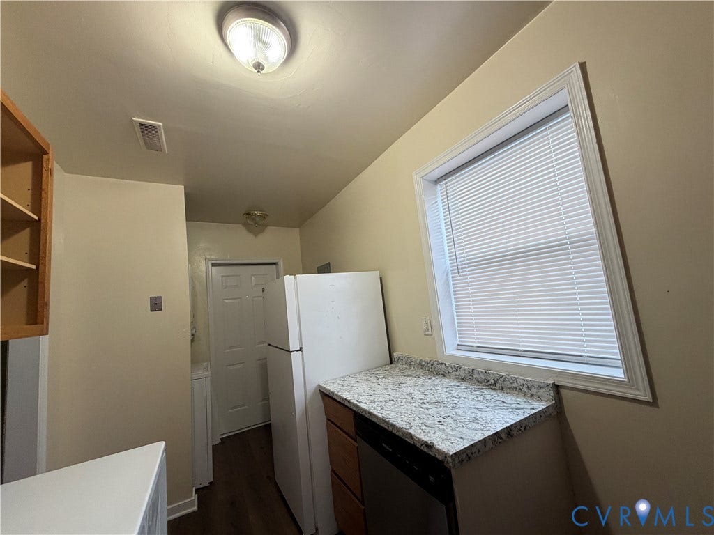 114 S Addison Street, #Upper, Richmond, VA 23220 Kitchen