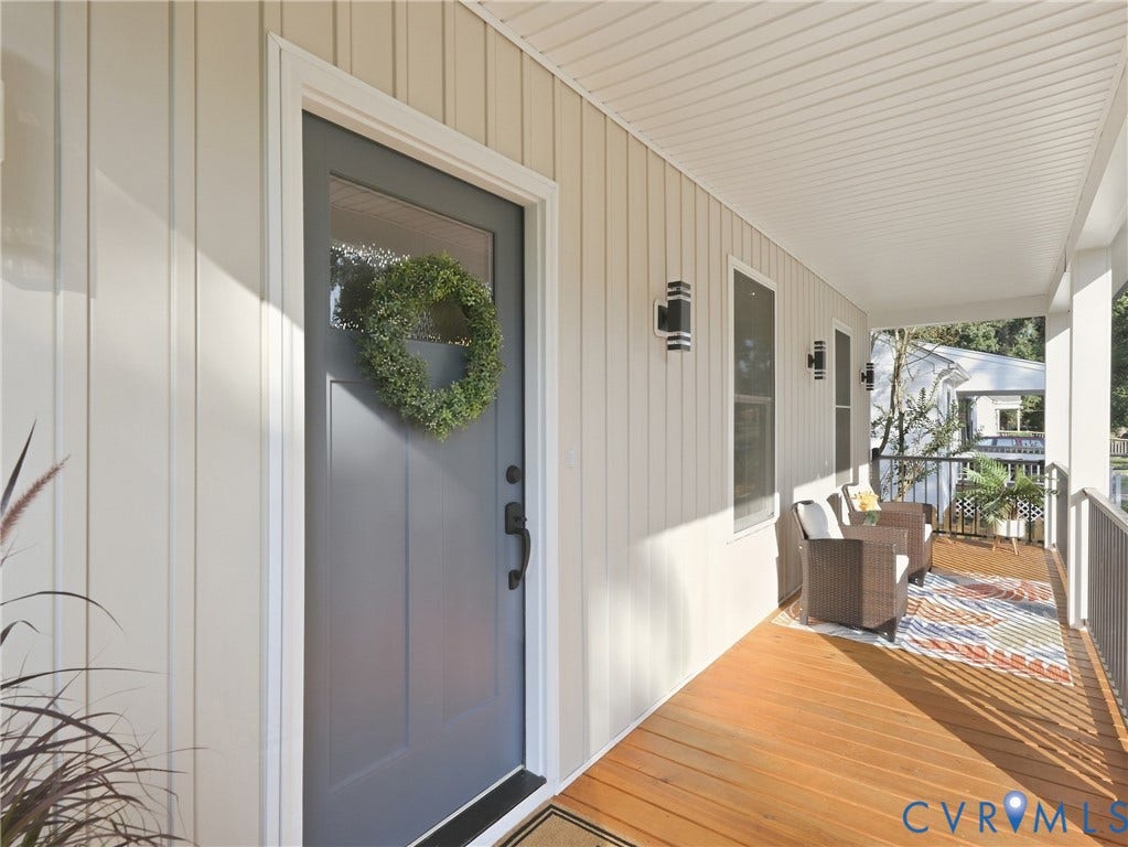 Full front porch