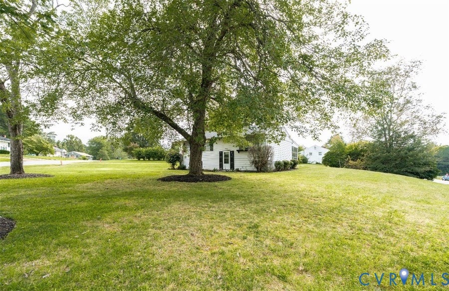 Property photo for 4600 Jan Road, Henrico, VA
