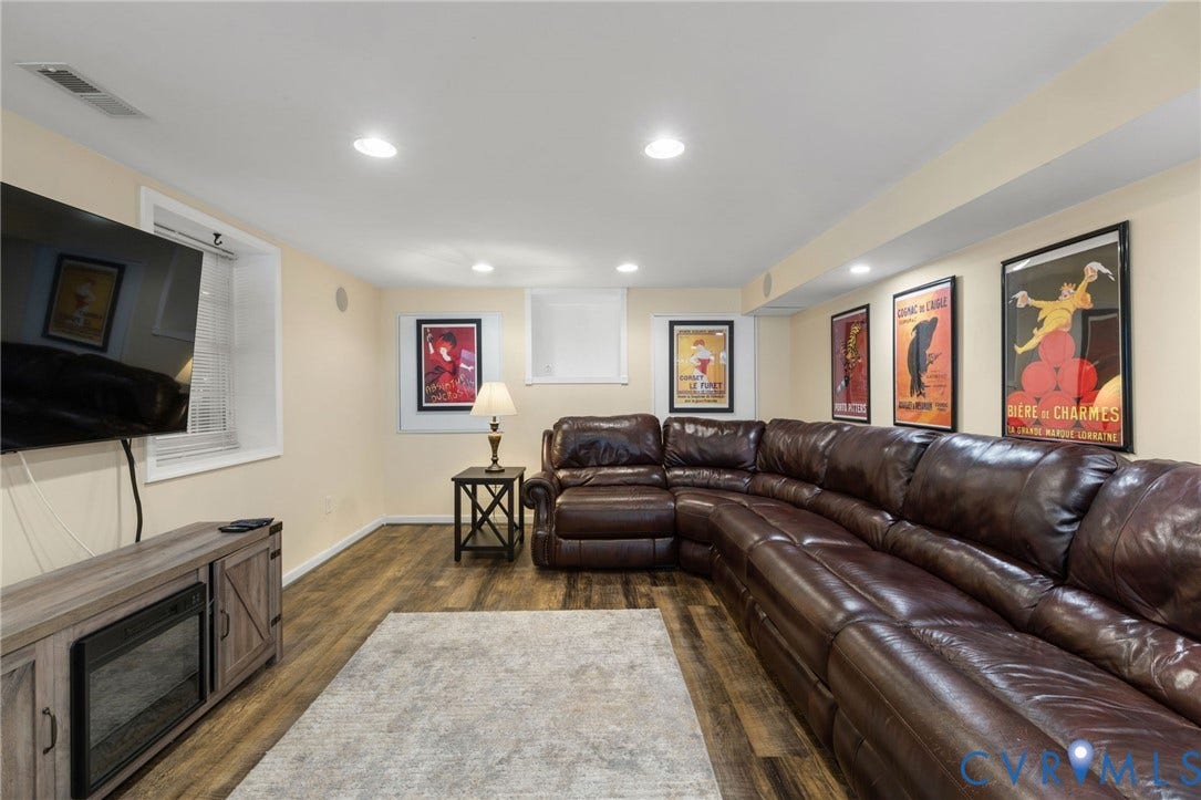 324 Willway Drive, Manakin Sabot, VA 23103 324 Willway Drive, Manakin Sabot, VA 23103