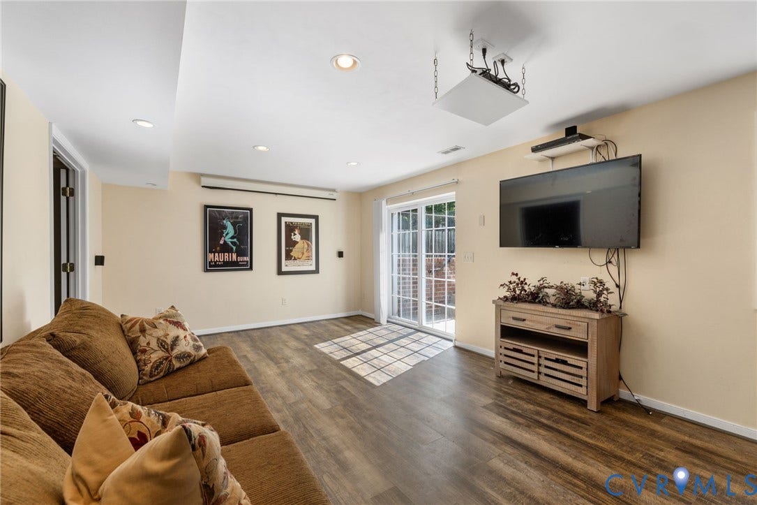 324 Willway Drive, Manakin Sabot, VA 23103 324 Willway Drive, Manakin Sabot, VA 23103